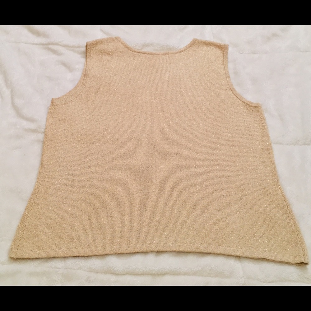 Laura Scott Tank - Picture 2 of 4